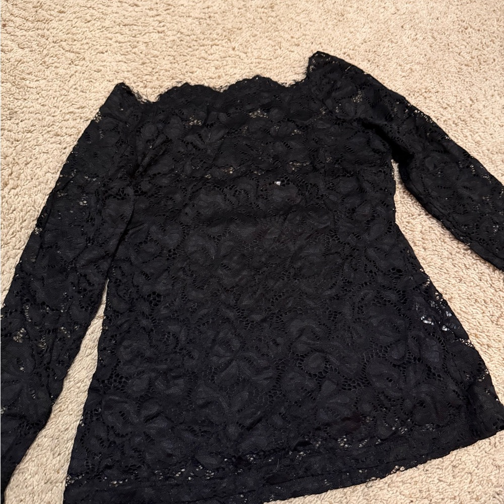 Elegant Black Lace Long Sleeve Top